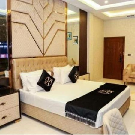 Holiday In Islamabad Exterior photo