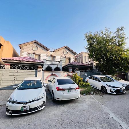 Holiday In Islamabad Exterior photo