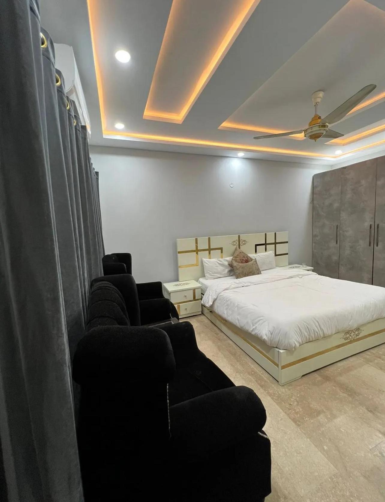Holiday In Islamabad Exterior photo