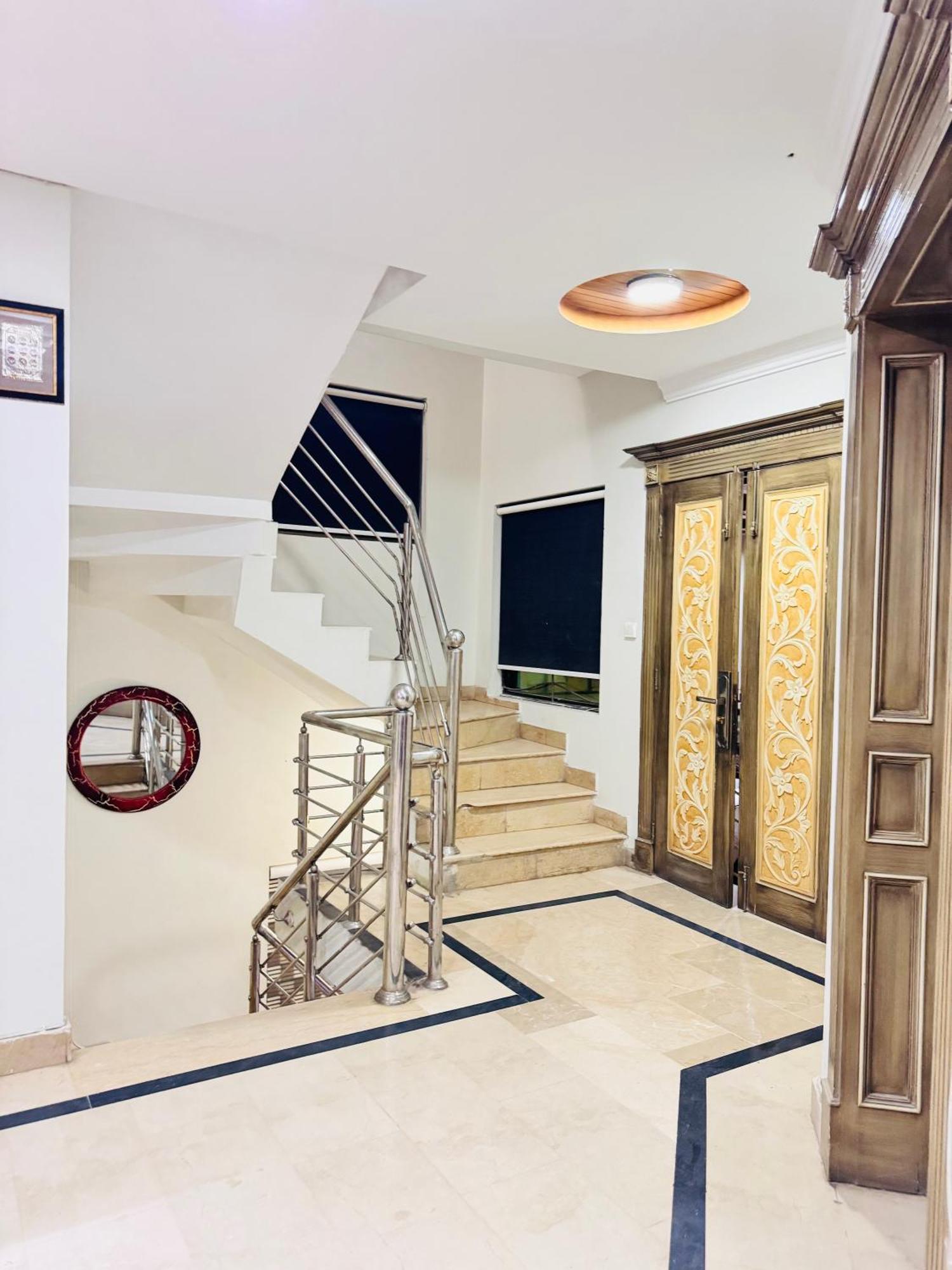 Holiday In Islamabad Exterior photo
