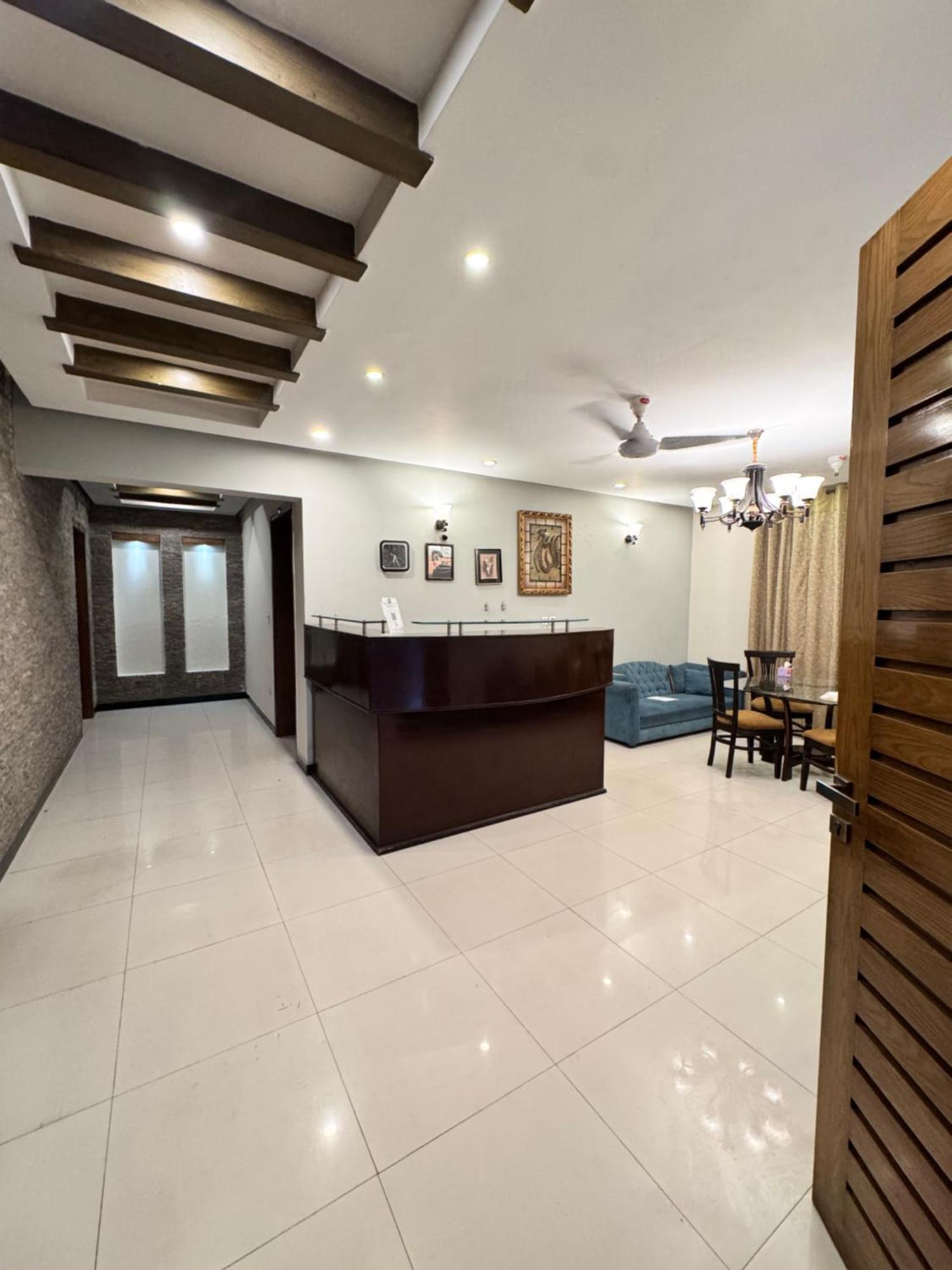 Holiday In Islamabad Exterior photo
